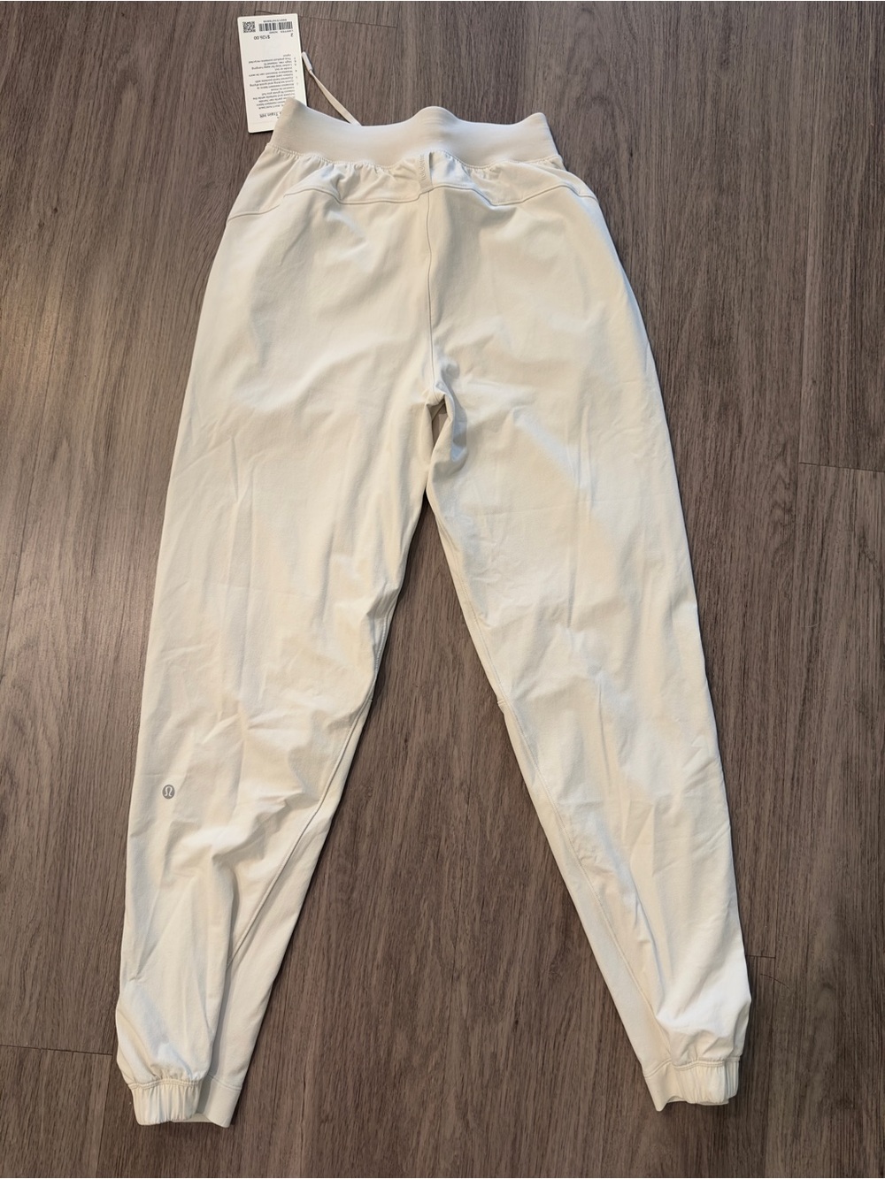 Lululemon High Rise License to Train Jogger Pants - Cream - Picture 3 of 4